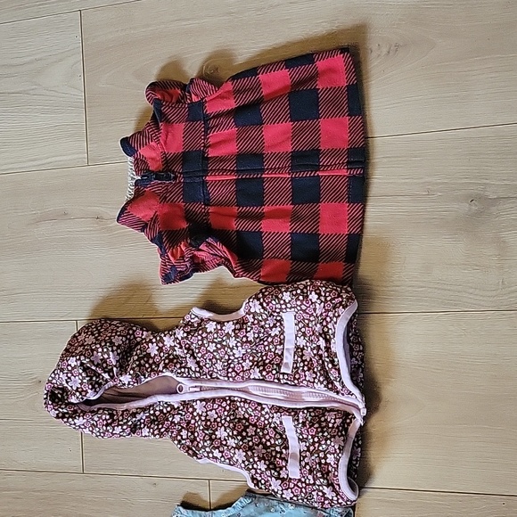 Vest bundle - Picture 4 of 5